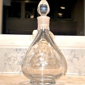 Lentheric Perfume Bottle and Stopper Made in France Excellent Condition